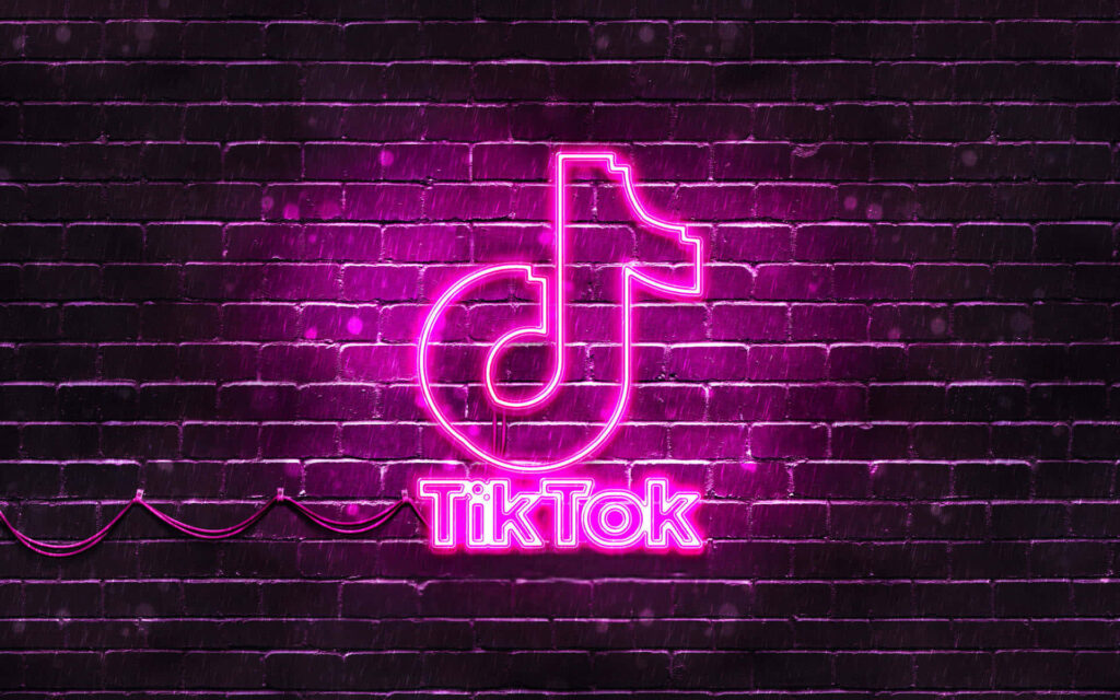 tiktok:0uo-j0oj0gw= preppy pfp